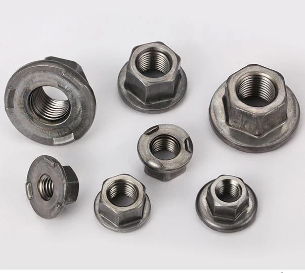 Hàn đai ốc mặt bích